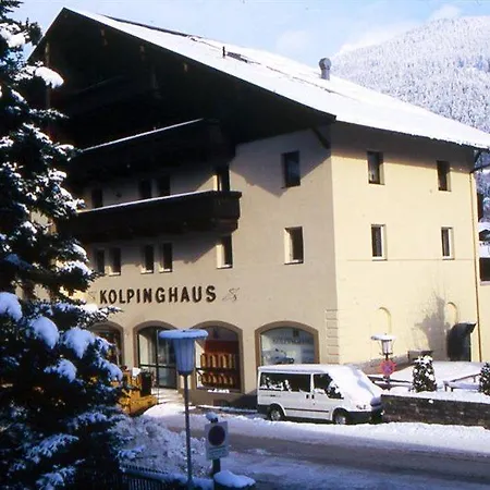 Kolpinghaus Apartamento *